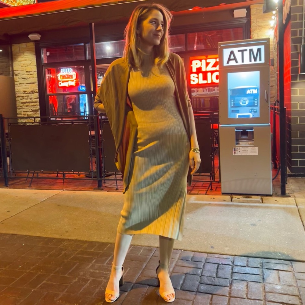 Meet your Posher, Ana